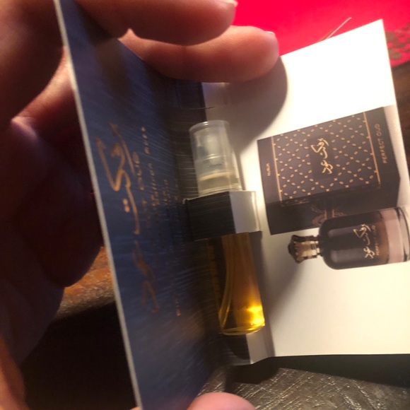 New Royal Luxury Arabic Collection of OUD Perfumes | Made in the UAE - Picture 12 of 13